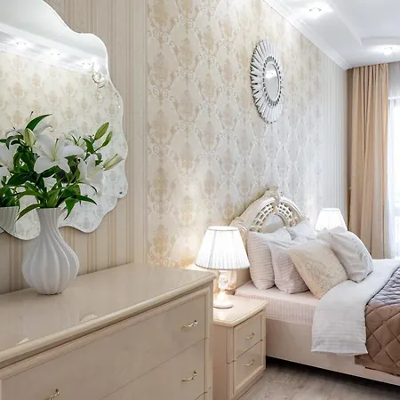 Apartments Arnautsky *