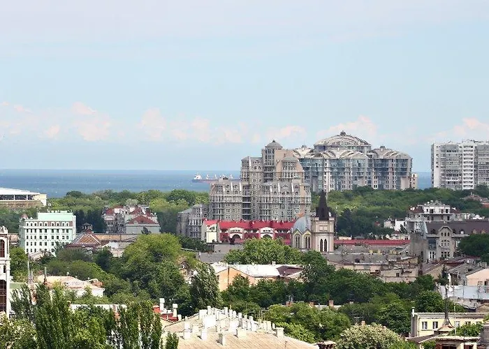 Appartement красивая в центре одессы *