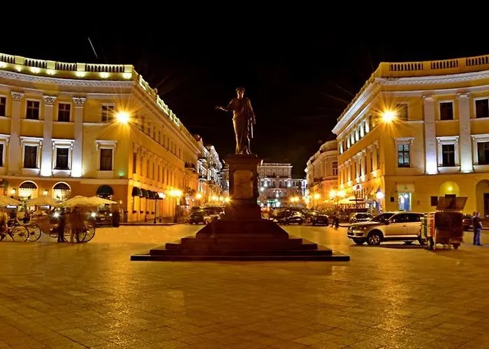 Appartement красивая в центре одессы